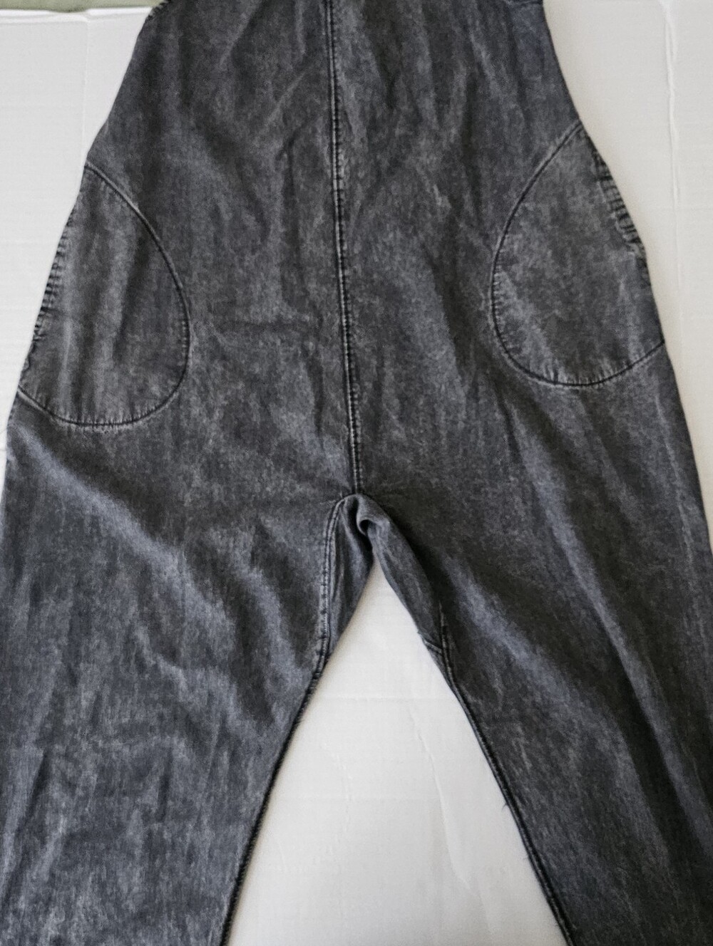 Chelsea & Violet Jumpsuit Size XS Charcoal Oversized Cuffs Adjustable Straps - Picture 7 of 13